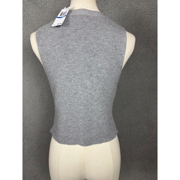 Ultra Flirt Juniors' V-Neck Button-Front Sweater Vest Size Small Gray NWT's - Picture 5 of 8